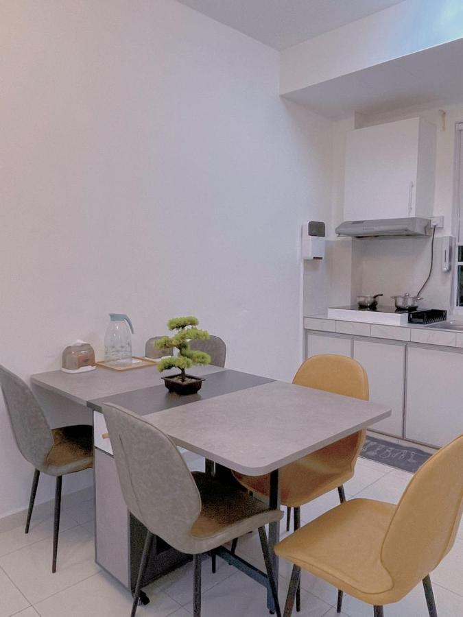 Home Feel-Hibiscus Suites Kampar Kültér fotó